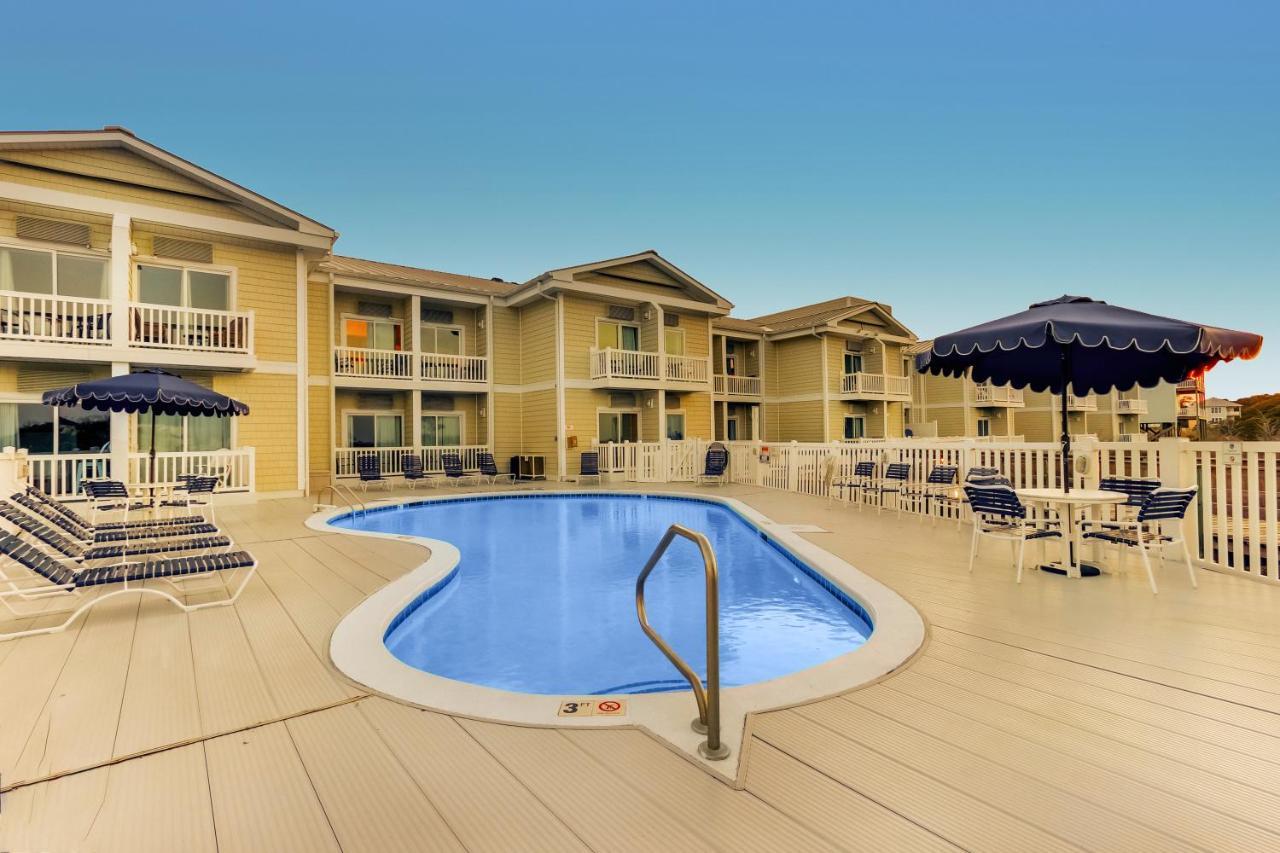 Palm Suites Atlantic Beach Exterior photo