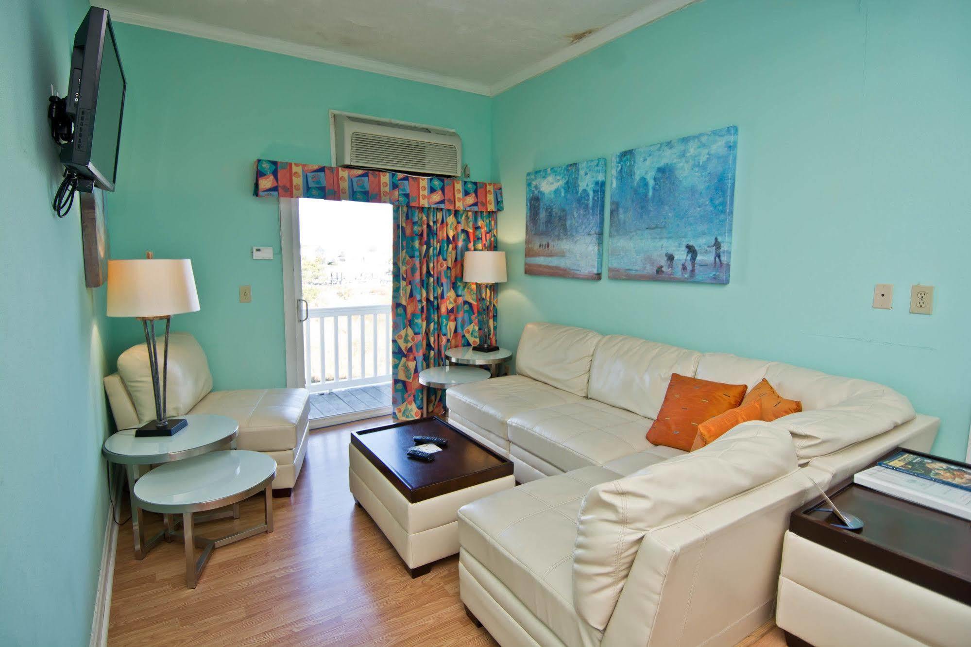 Palm Suites Atlantic Beach Exterior photo